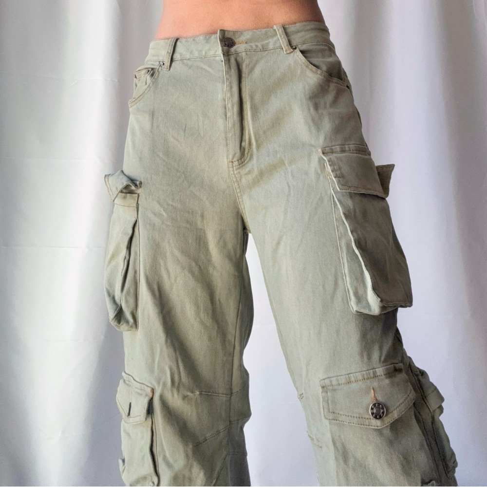 Akira Sage Cargo Heavy Twill Baggy Pants - Picture 4 of 4